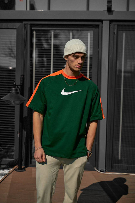 T-shirt nike