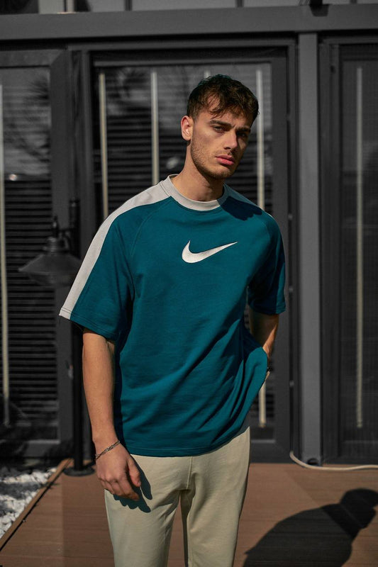 T-shirt nike