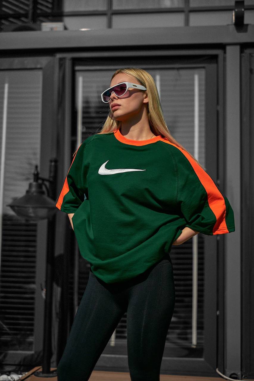 T-shirt nike